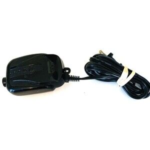 Aqua Culture 5-15 Gallon Single Outlet Aquarium Air Pump -Product Height 3.6"